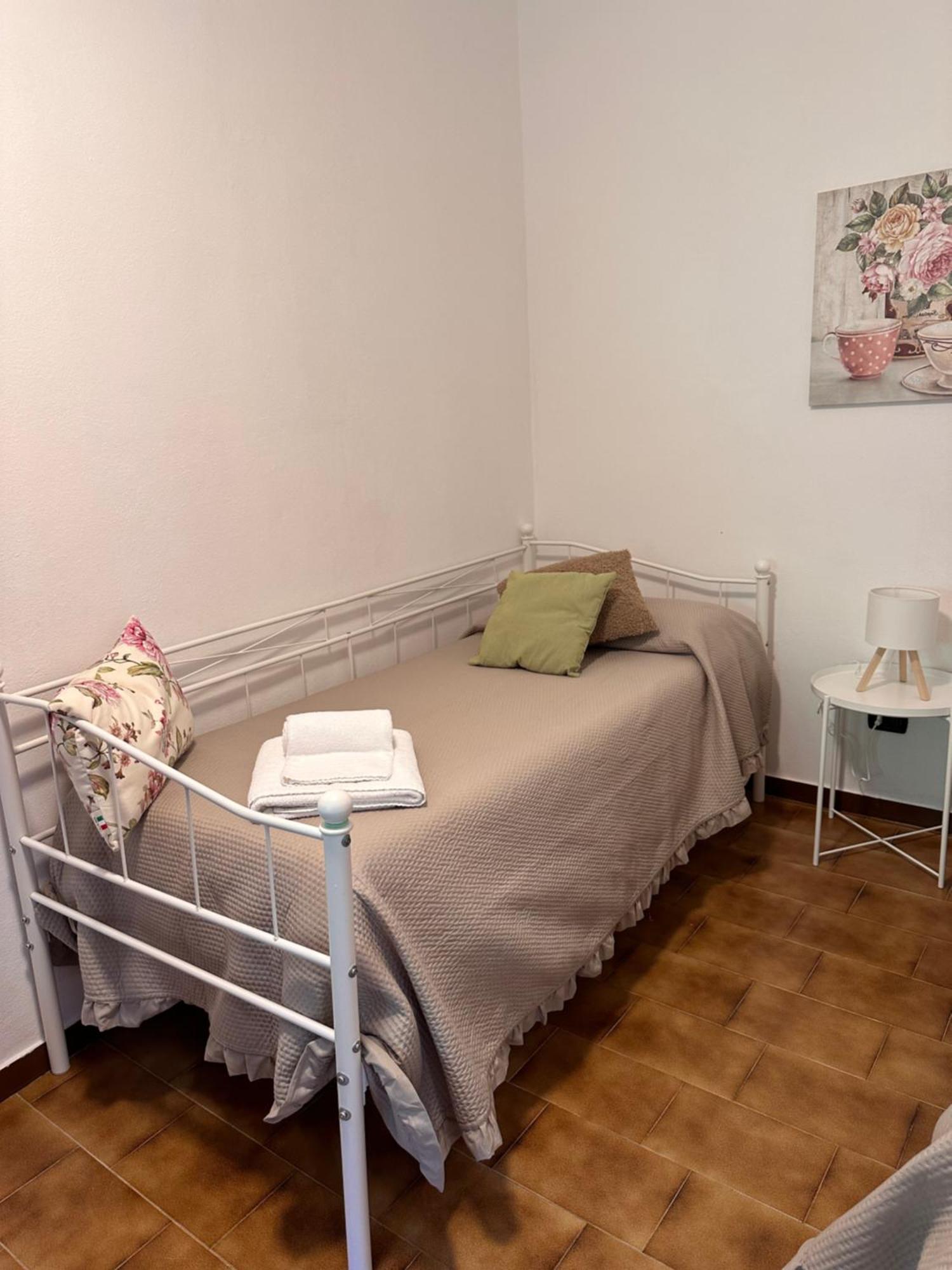 Little House Lezzeno Apartman Kültér fotó